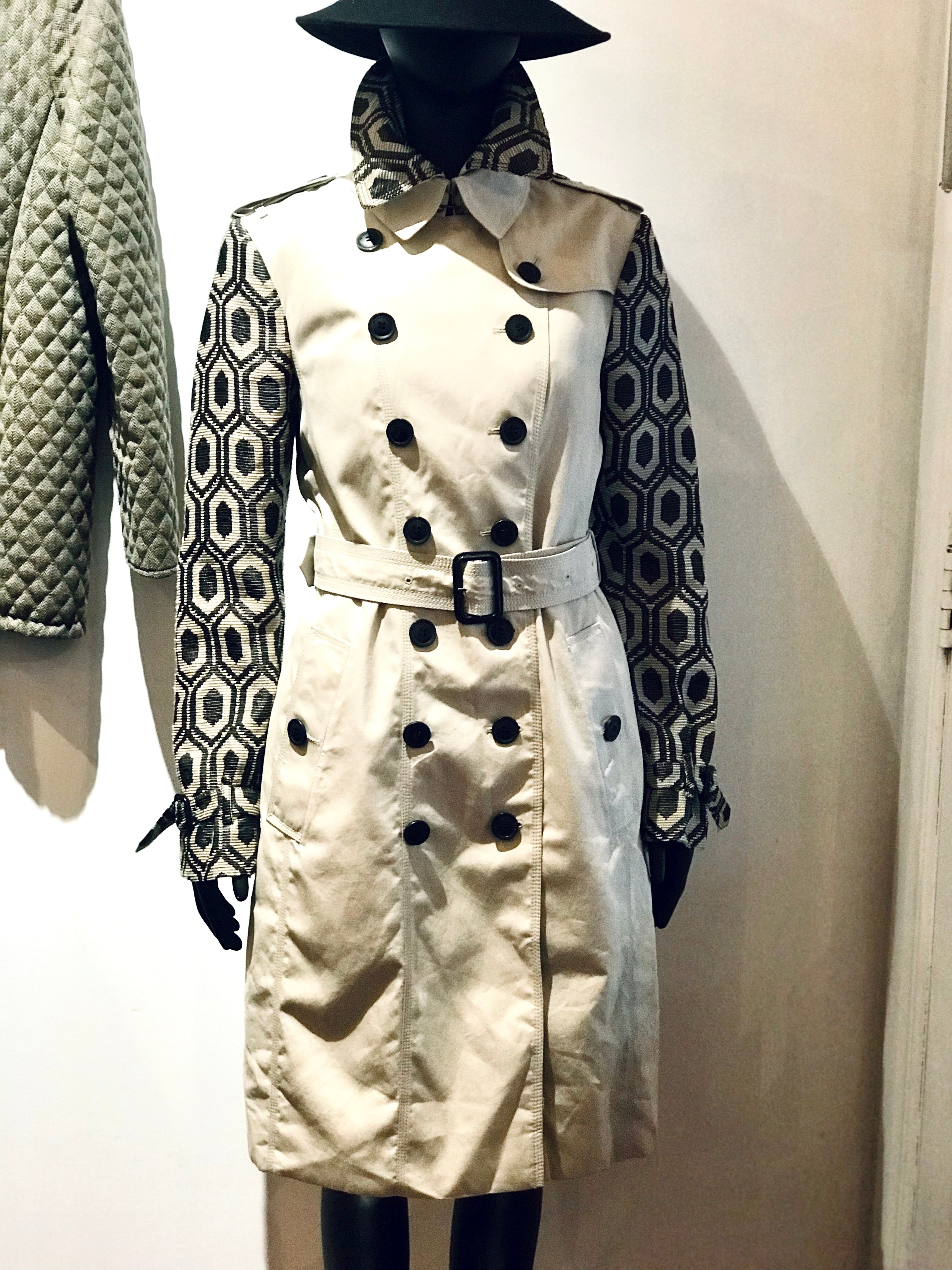 Burberry Coat Jacquard Sleeves SECONDO