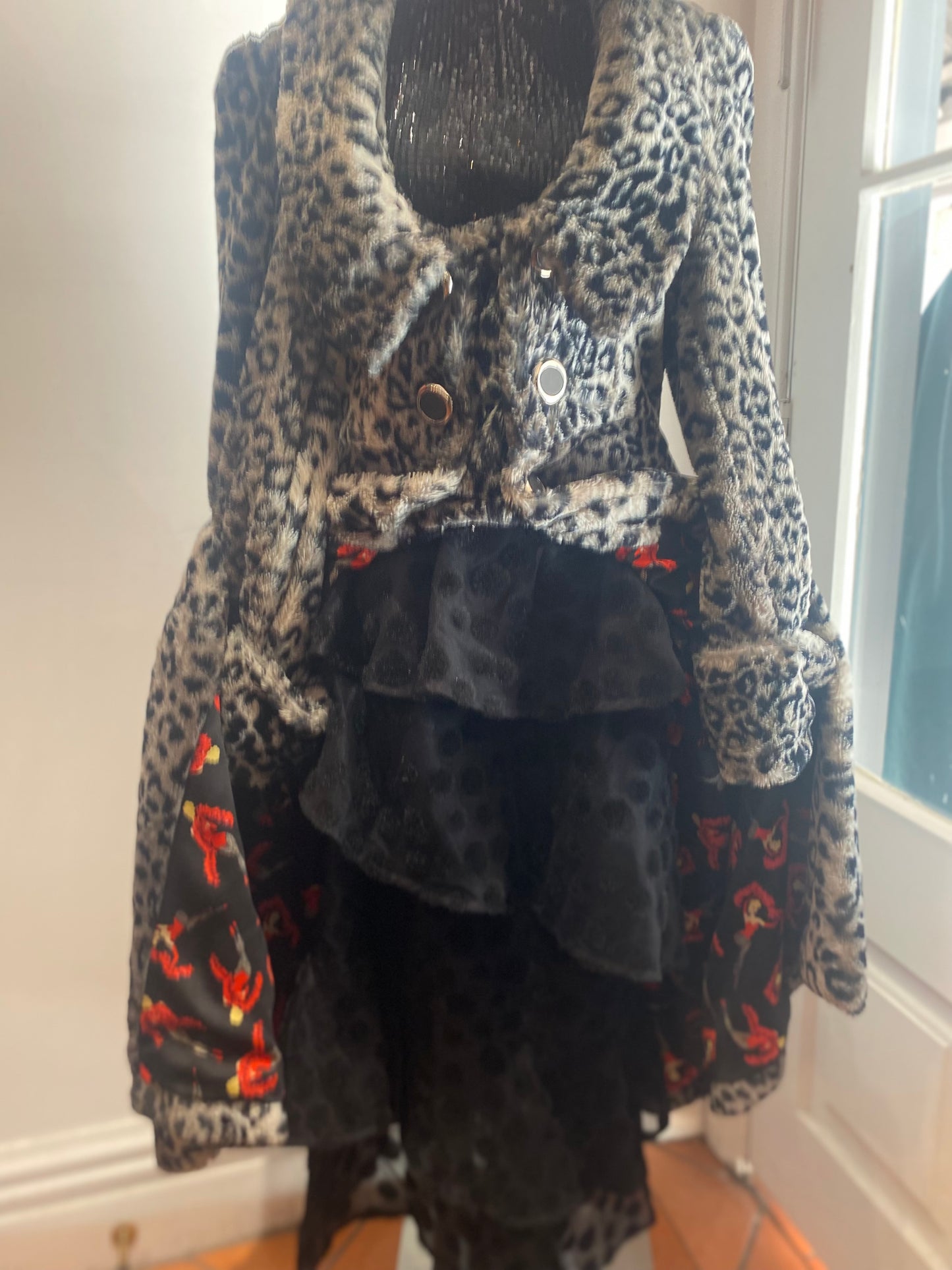 World Silver Leopard Faux Fur Coat