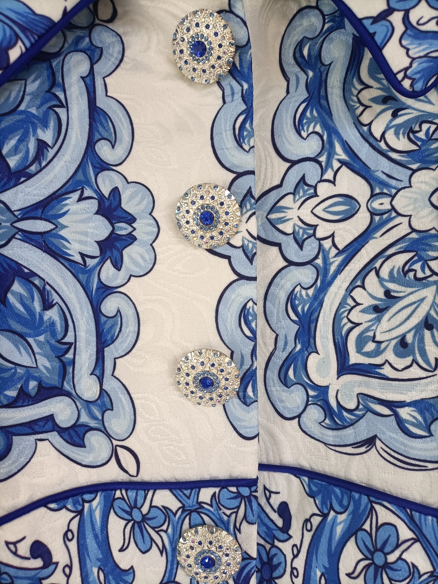 Adrienne Winklemann - Blue & White Pattern Blazer - Size 14