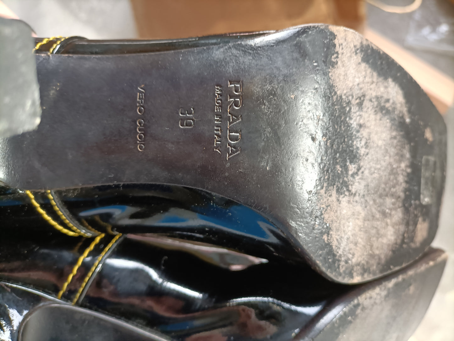 Prada - Vintage Black Patent Court Heels - Size 39