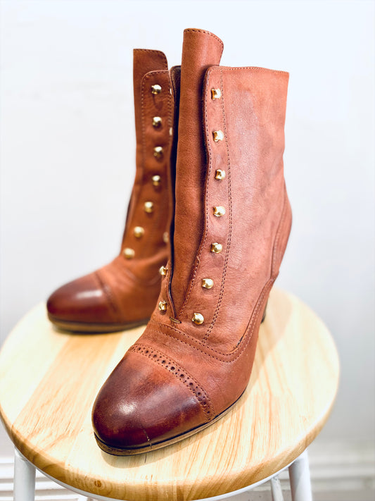 Vanessa Bruno Brown Ankle Boots