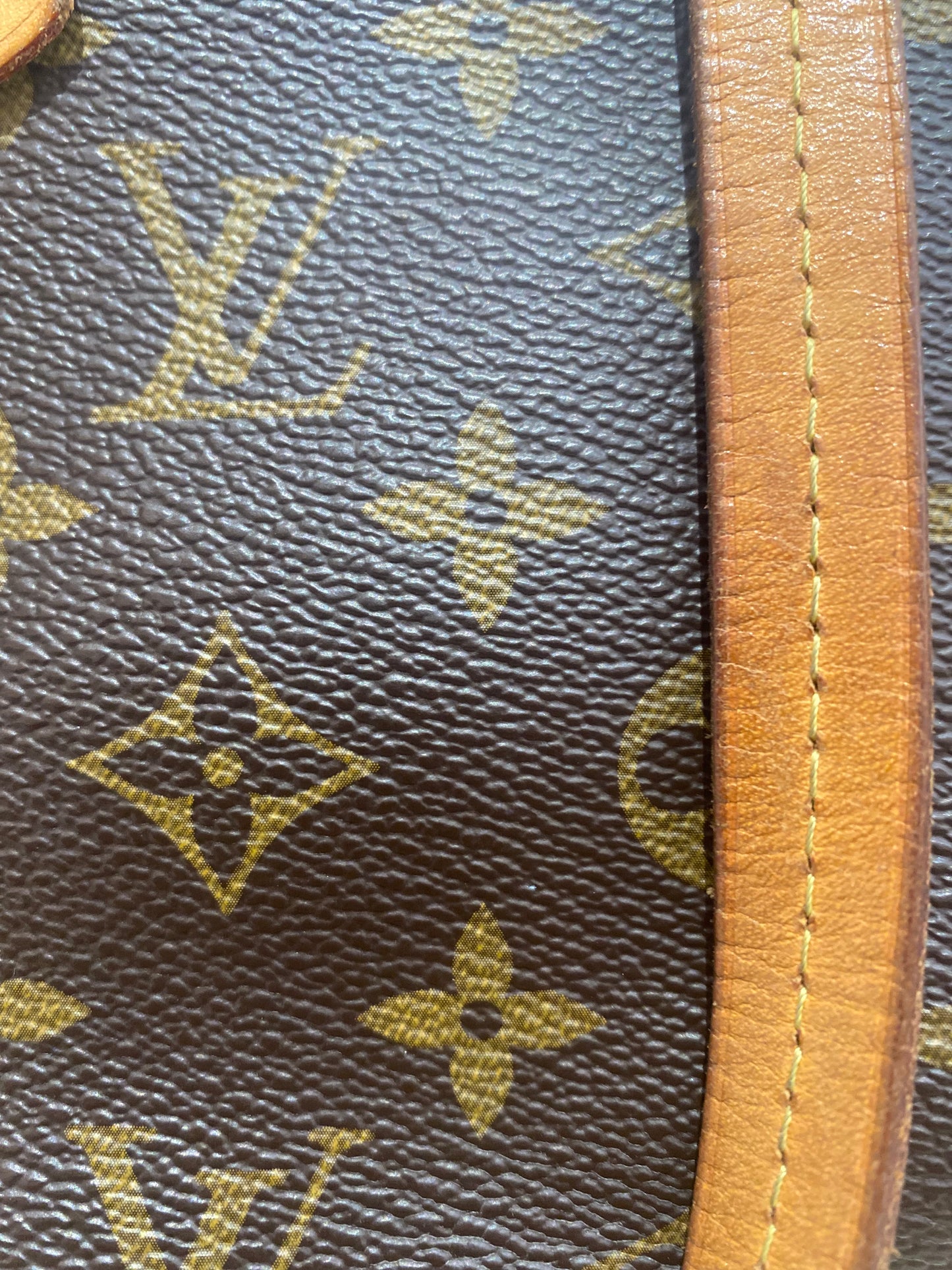 Louis Vuitton Iena MM Monogram Tote Bag SD0157
